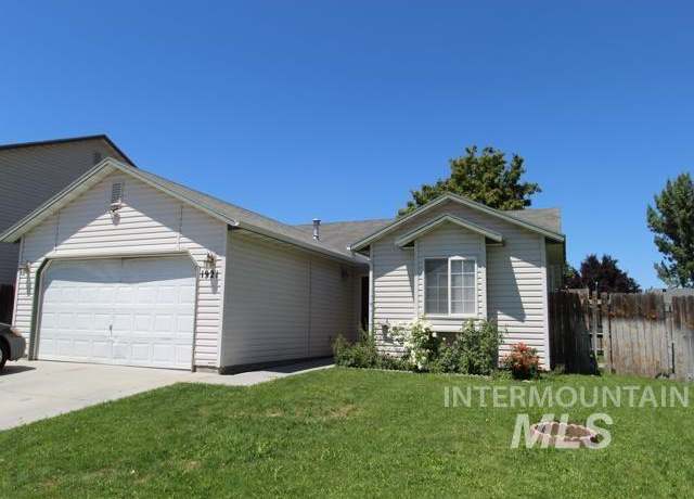 Property at 1921 Hasbrook St, Caldwell, ID 83607, 3 beds, 2 baths