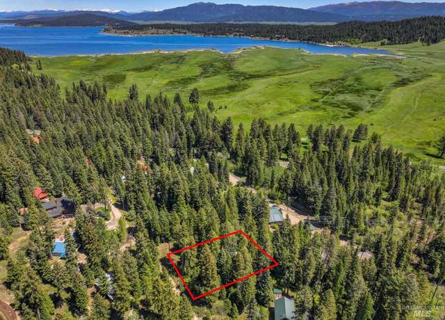 Property at 408 Doriann Dr, Cascade, ID 83611