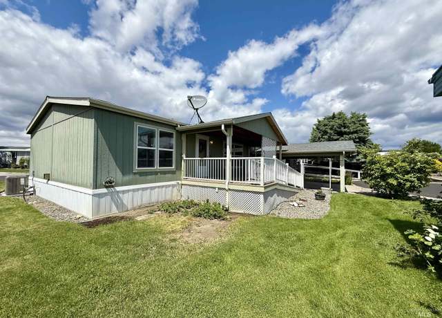 Property at 2015 6th Ave Unit 142 A, Clarkston, WA 99403, 3 beds, 2 baths
