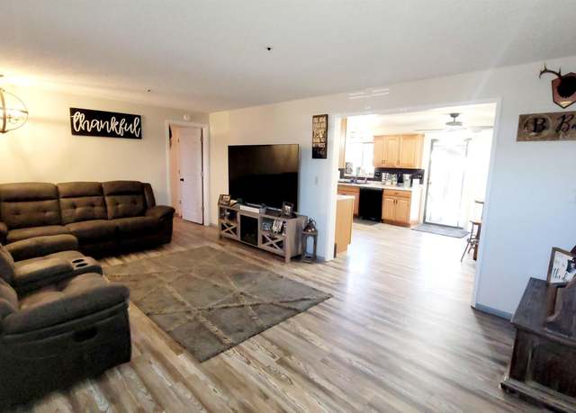 Property at 3725 18th St, Lewiston, ID 83501, 3 beds, 2 baths