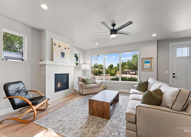Property at 10136 Shields, Boise, ID 83714, 3 beds, 2.5 baths