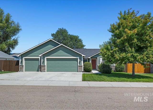 Property at 1218 S 19th St, Nampa, ID 83686, 3 beds, 2 baths