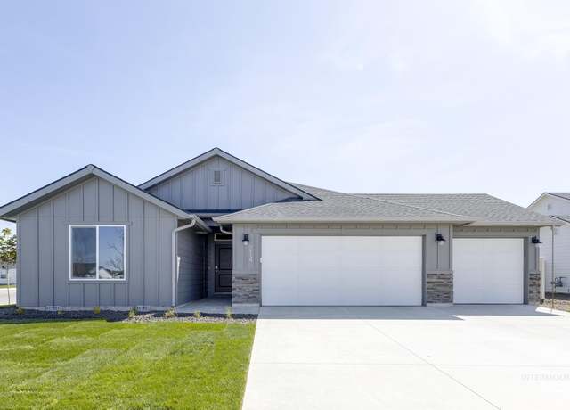 Property at 214 Marble Ave, Caldwell, ID 83605, 4 beds, 2 baths
