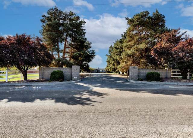 Property at 26911 Stewart Ln, Wilder, ID 83676, 4 beds, 3 baths