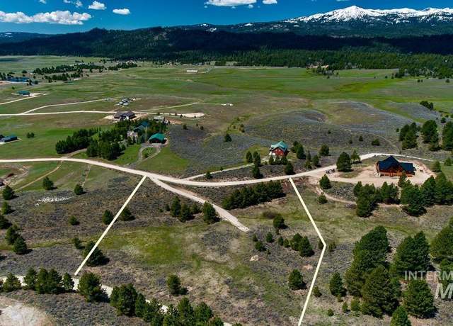 Property at 10342 Gamann Dr, Cascade, ID 83611