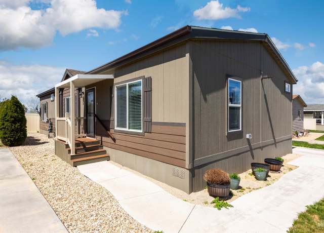 Property at 8283 Blue Heaven, Boise, ID 83716, 3 beds, 2 baths