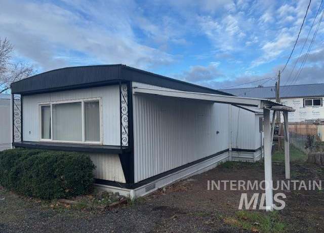 Property at 3526 11th St #9, Lewiston, ID 83501, 2 beds, 1 bath