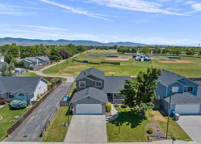 Property at 5174 N Rothmans Ave, Boise, ID 83713, 4 beds, 3 baths