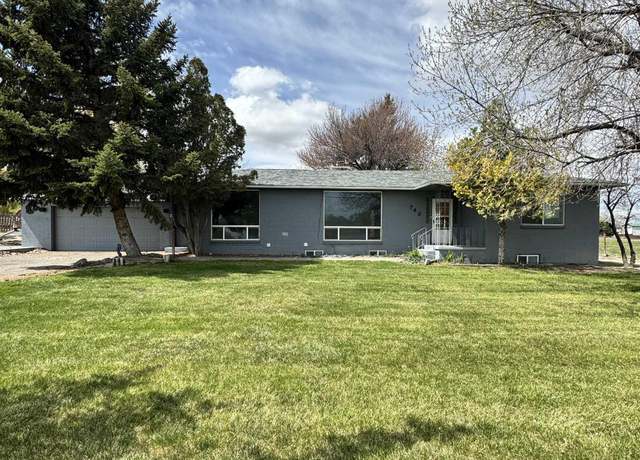 Property at 742 Grandview Dr, Twin Falls, ID 83301, 4 beds, 3 baths