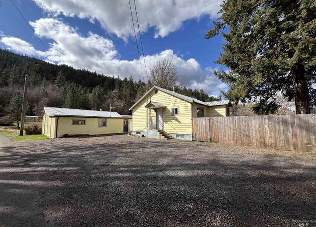 Property at 225 107th St, Orofino, ID 83544, 2 beds, 2 baths