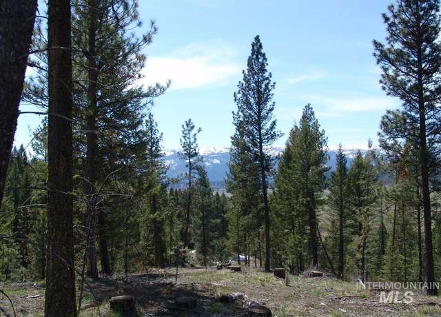 Property at 25 San Ignacio Way, Cascade, ID 83611