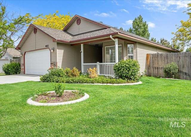 Property at 4112 W Cherrytree Ct, Meridian, ID 83642, 3 beds, 2 baths