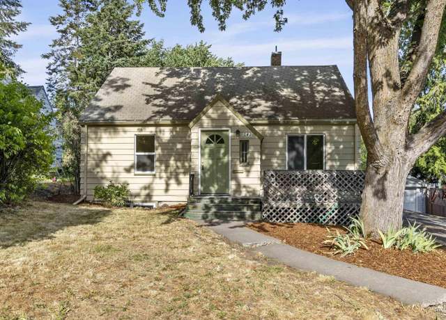 Property at 242 Cherry St, Moscow, ID 83843, 5 beds, 2 baths