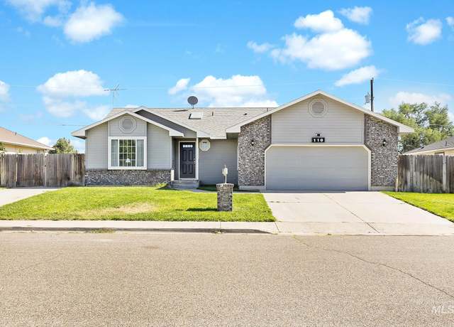 Property at 110 NE 12th St, Fruitland, ID 83619, 3 beds, 2 baths
