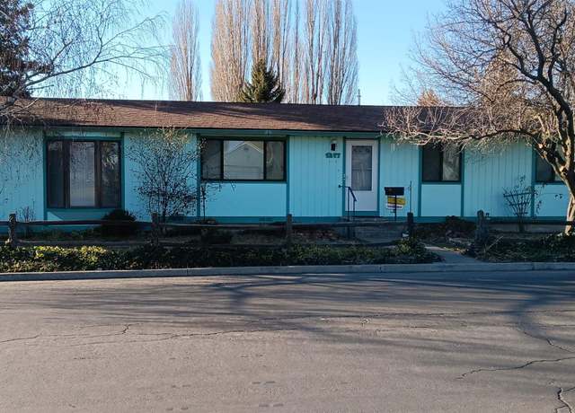 Property at 1217 Blaine St, Moscow, ID 83843, 4 beds, 1.5 baths