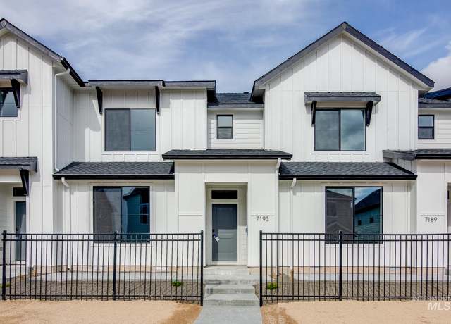 Property at 7071 W Madronawood St, Boise, ID 83709, 3 beds, 2.5 baths