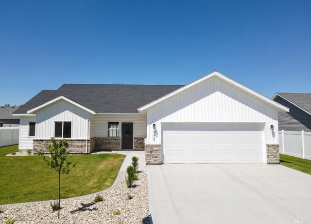 Property at 2420 Dorchester Ave, Burley, ID 83318, 4 beds, 2 baths