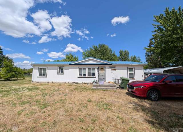 Property at 10327 Highway 95, Payette, ID 83661, 3 beds, 2 baths