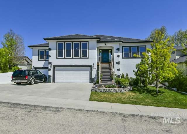 Property at 7898 S Rafael, Boise, ID 83709, 4 beds, 2.5 baths