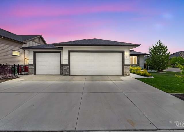 Property at 1073 W Smoky Quartz St, Kuna, ID 83634-4817, 3 beds, 2 baths