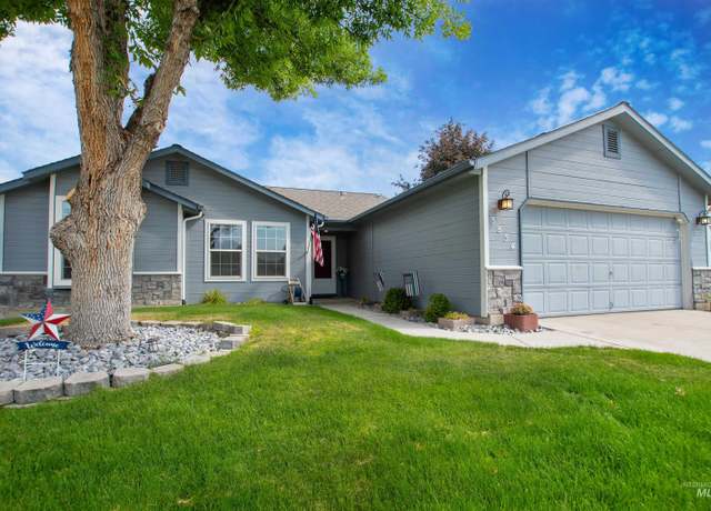 Property at 3854 E Sweet Pea Ct, Boise, ID 83716, 3 beds, 2 baths