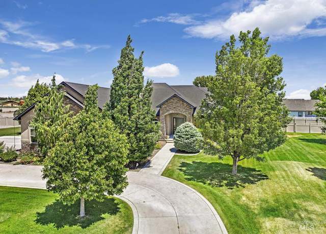 Property at 508 Tasia Brianna Dr E, Jerome, ID 83338-5135, 3 beds, 2.5 baths