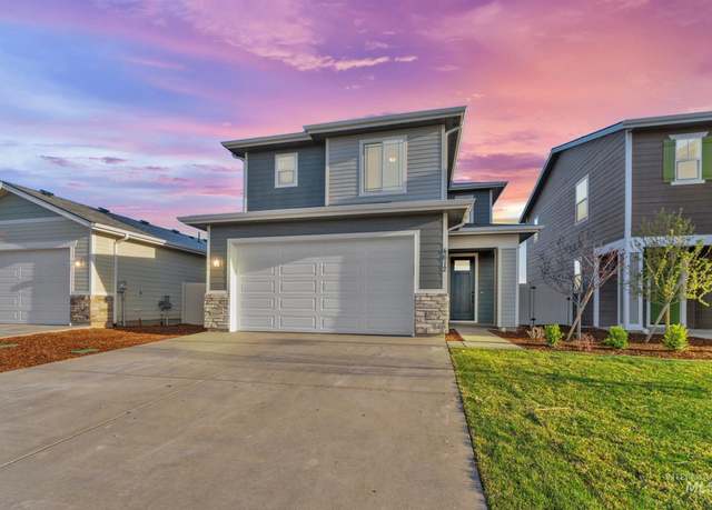 Property at 690 N Tessa Ave, Meridian, ID 83642, 3 beds, 2.5 baths
