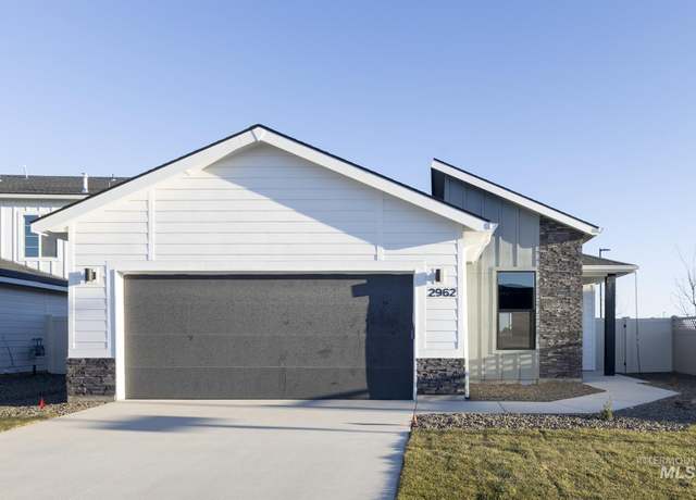 Property at 2962 N Eagle Meadow Ave, Kuna, ID 83634, 3 beds, 2 baths