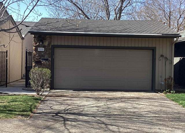 Property at 980 N Camelot, Boise, ID 83704, 2 beds, 1.5 baths