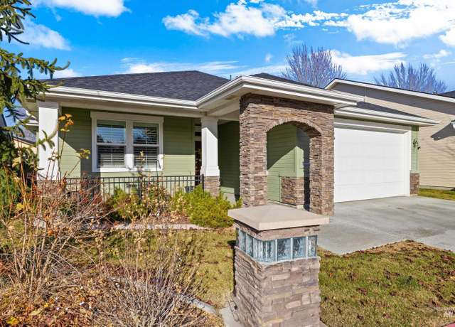 Property at 421 S Curtis Rd #11, Boise, ID 83705, 2 beds, 2 baths