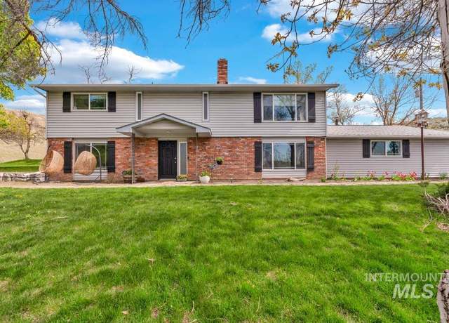 Property at 13100 N Horseshoe Bend Rd, Boise, ID 83714, 5 beds, 4 baths
