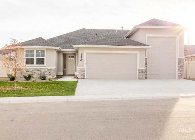 Property at 1470 Panama Ave, Emmett, ID 83617, 3 beds, 2 baths