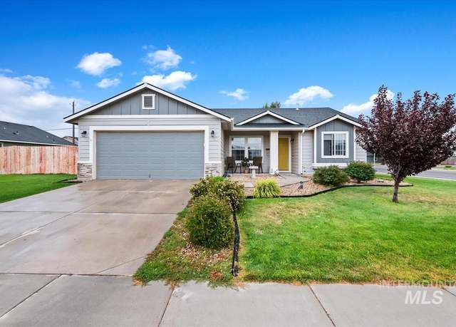 Property at 1790 SW Levant Way, Mountain Home, ID 83647-6368, 4 beds, 2 baths