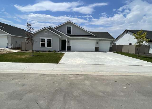Property at 547 Rahara Ave, Middleton, ID 83644, 3 beds, 3 baths