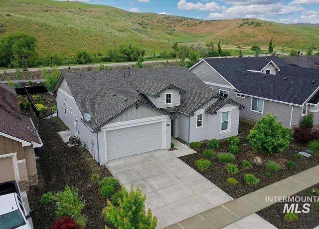Property at 20447 N Glenisla, Boise, ID 83714, 3 beds, 2 baths