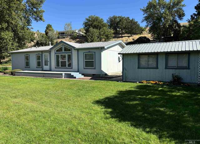 Property at 1824 Spring Canyon Ln, Lewiston, ID 83501, 3 beds, 2 baths