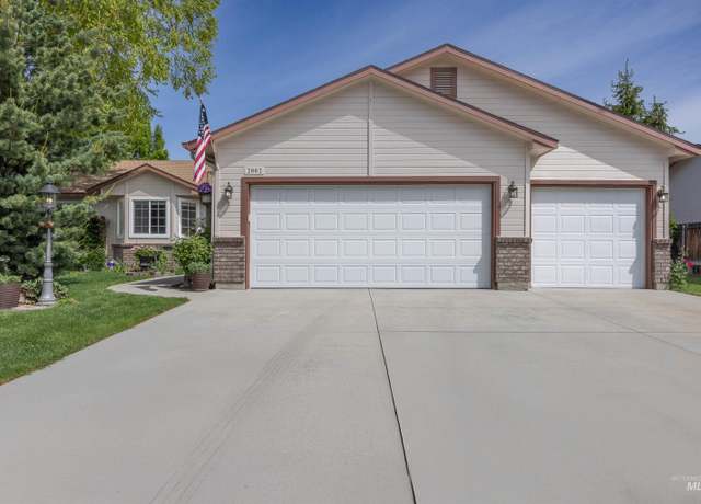 Property at 2002 E Easy Jet St, Meridian, ID 83642, 4 beds, 2 baths