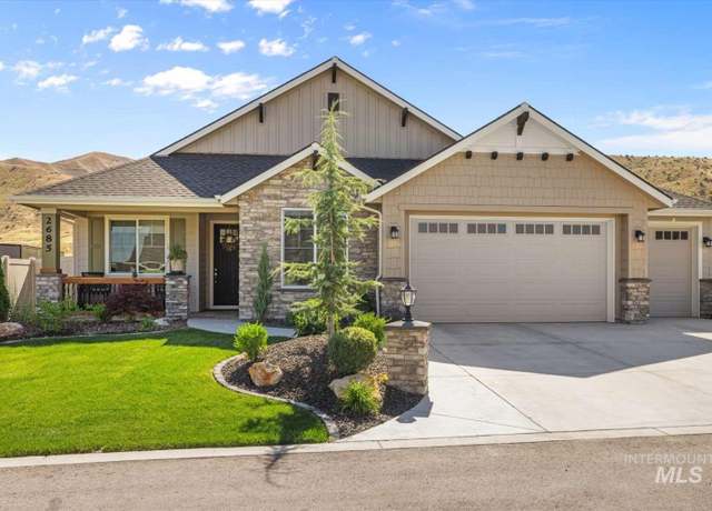Property at 2685 Laidlaw Dr, Emmett, ID 83617, 3 beds, 2 baths