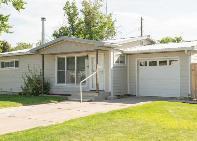 Property at 110 Abbott Dr, Mountain Home, ID 83647, 4 beds, 2 baths