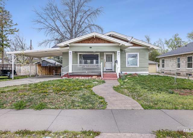 Property at 1631 Poplar Ave, Twin Falls, ID 83301, 2 beds, 2 baths