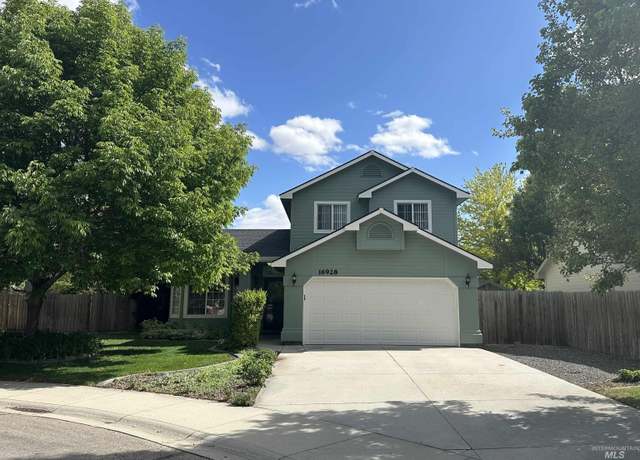 Property at 16928 N Chelford Loop, Nampa, ID 83687, 3 beds, 2.5 baths