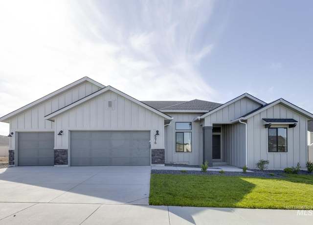 Property at 6676 S Warm Lake Ave, Meridian, ID 83642, 4 beds, 2 baths