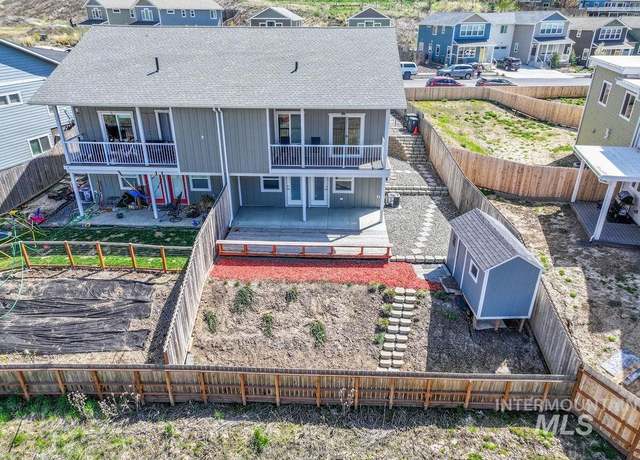Property at 1736 E 3rd St, Moscow, ID 83843, 4 beds, 2.5 baths