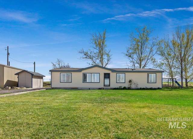 Property at 6900 Keith Ln, Marsing, ID 83639, 4 beds, 2 baths