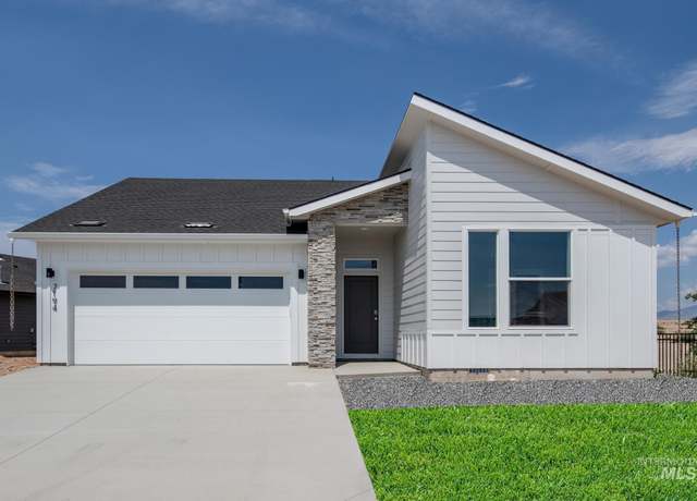 Property at 7194 W Blackberry Dr, Boise, ID 83709, 3 beds, 2 baths