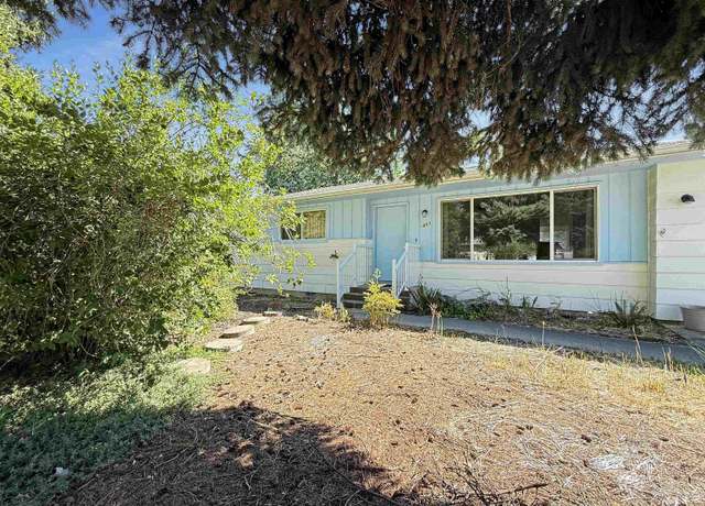 Property at 1903 E E St, Moscow, ID 83843, 3 beds, 1 bath