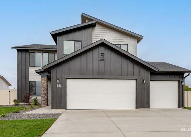 Property at 986 W Cub River Dr, Meridian, ID 83642, 4 beds, 2 baths