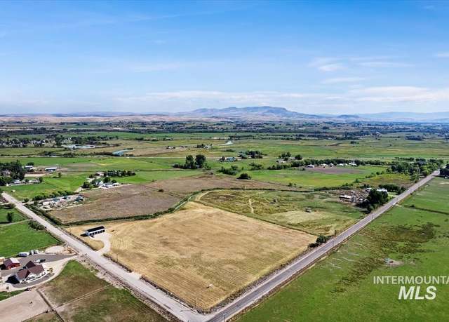 Property at 2670 Berglund Rd, Emmett, ID 83617