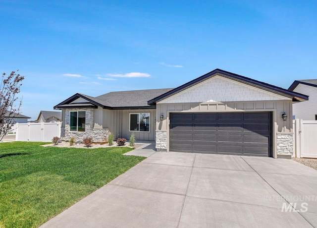 Property at 1867 Gage Ave, Twin Falls, ID 83301, 4 beds, 2 baths