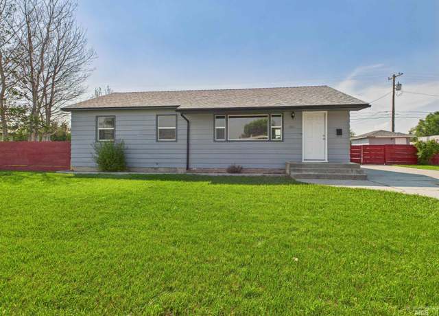 Property at 601 S D St, Rupert, ID 83350, 3 beds, 1 bath